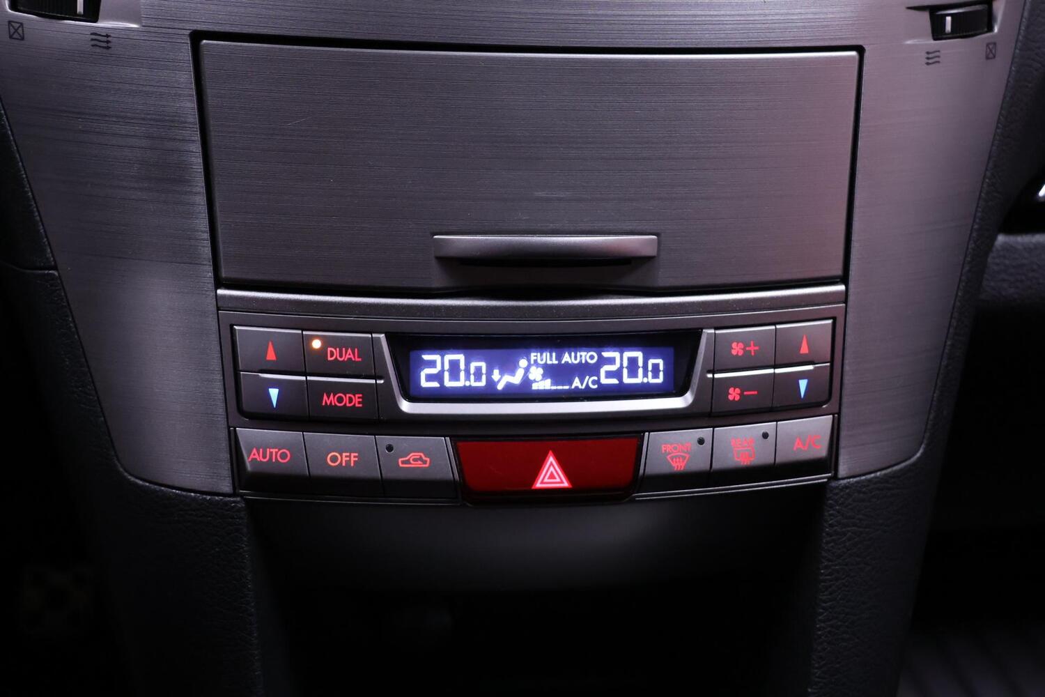 Subaru Legacy vaihtoauto