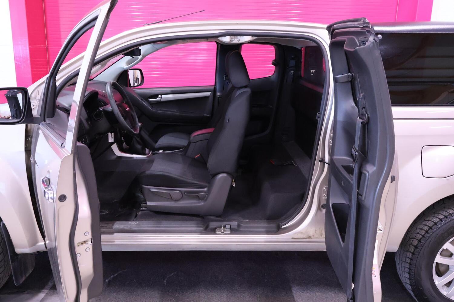 Isuzu D-Max vaihtoauto