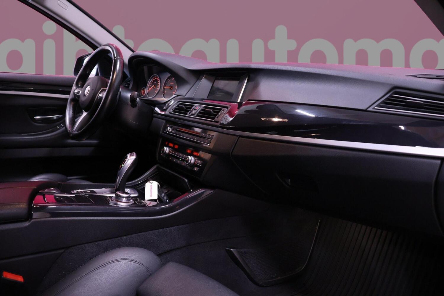 BMW 520 vaihtoauto