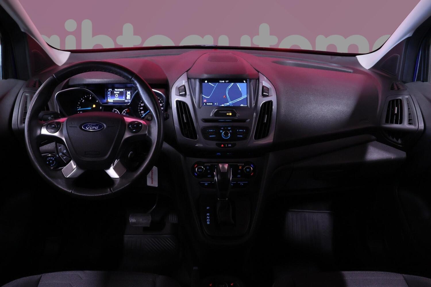 Ford Grand Tourneo Connect vaihtoauto
