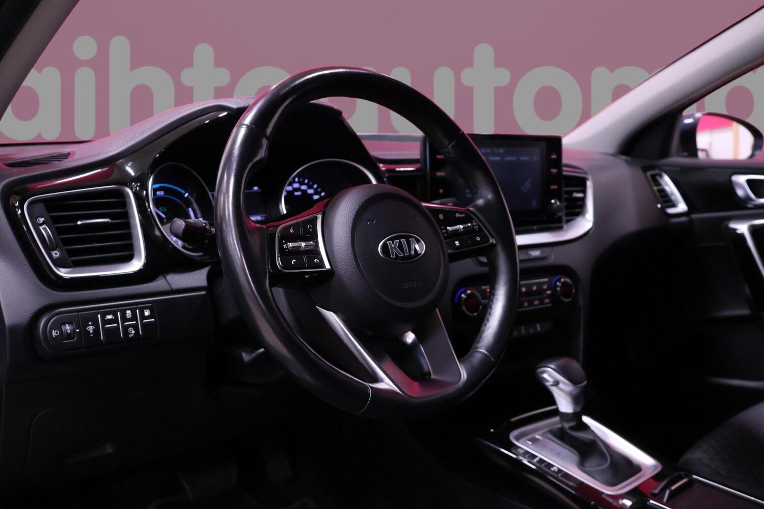 Kia Ceed vaihtoauto