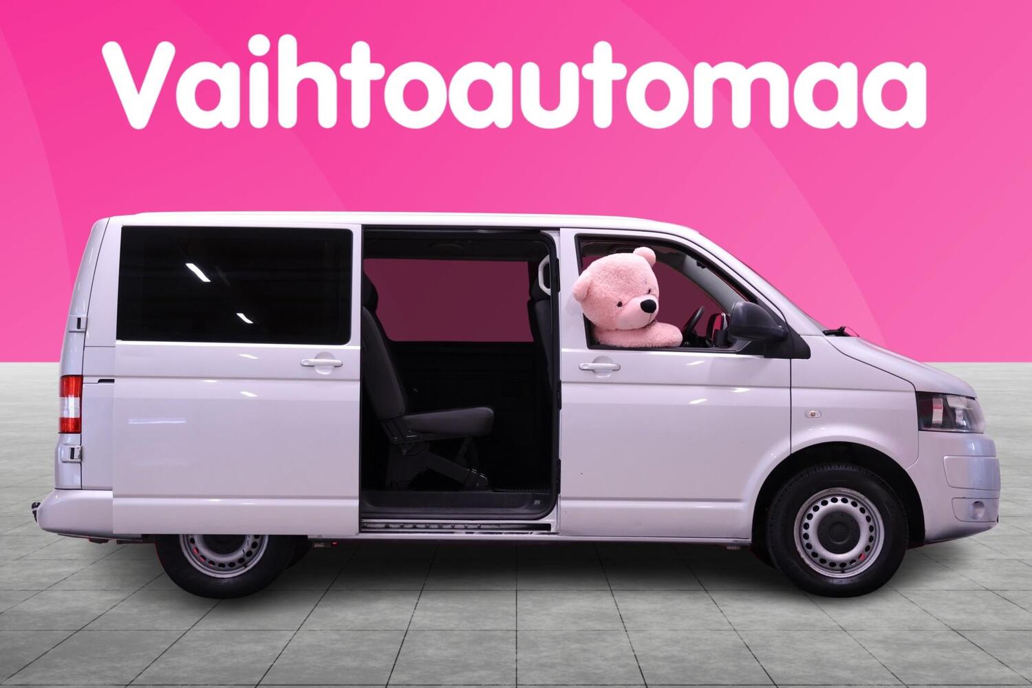 Volkswagen Caravelle vaihtoauto