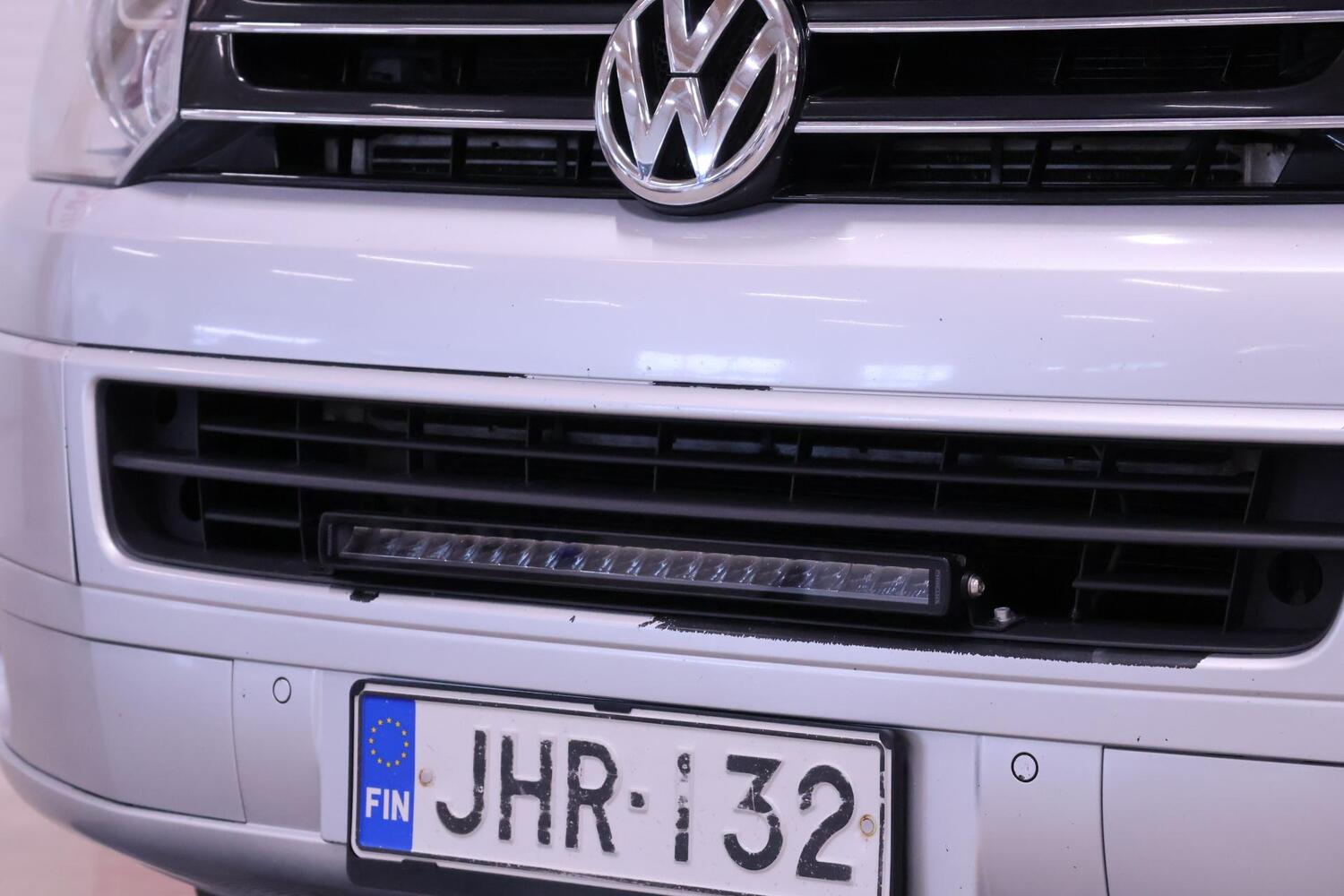 Volkswagen Caravelle vaihtoauto