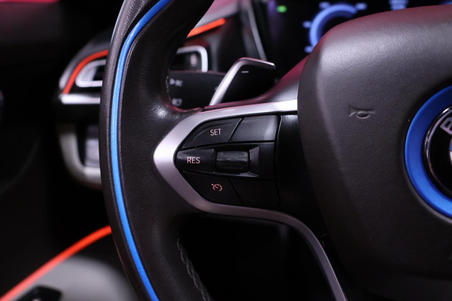 BMW i8 vaihtoauto