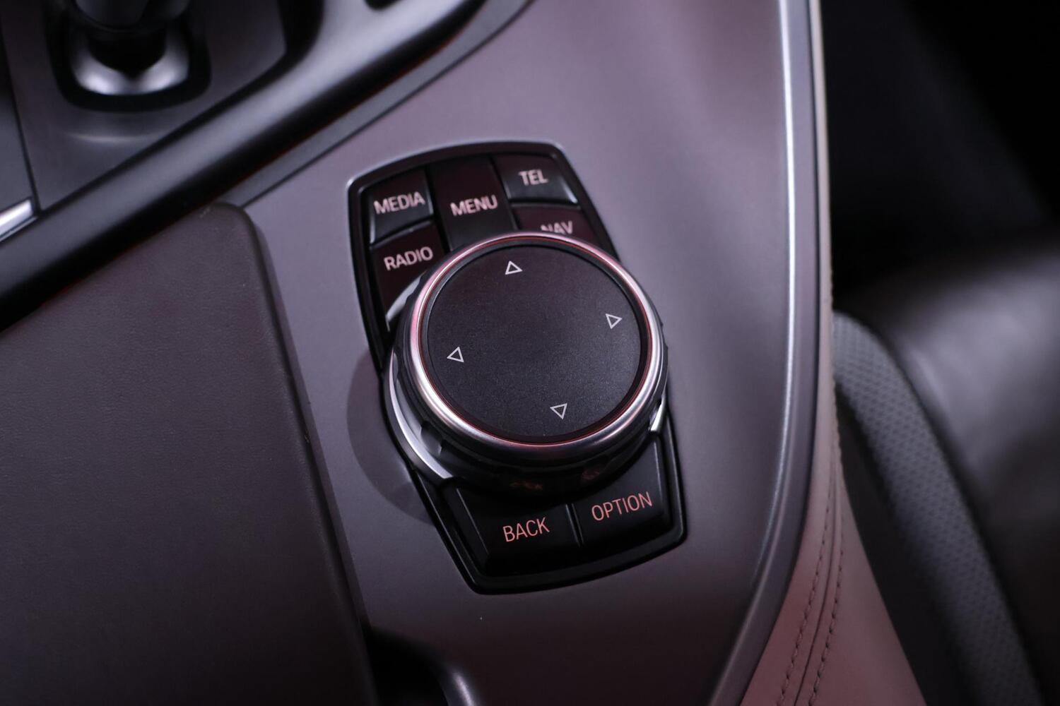 BMW i8 vaihtoauto