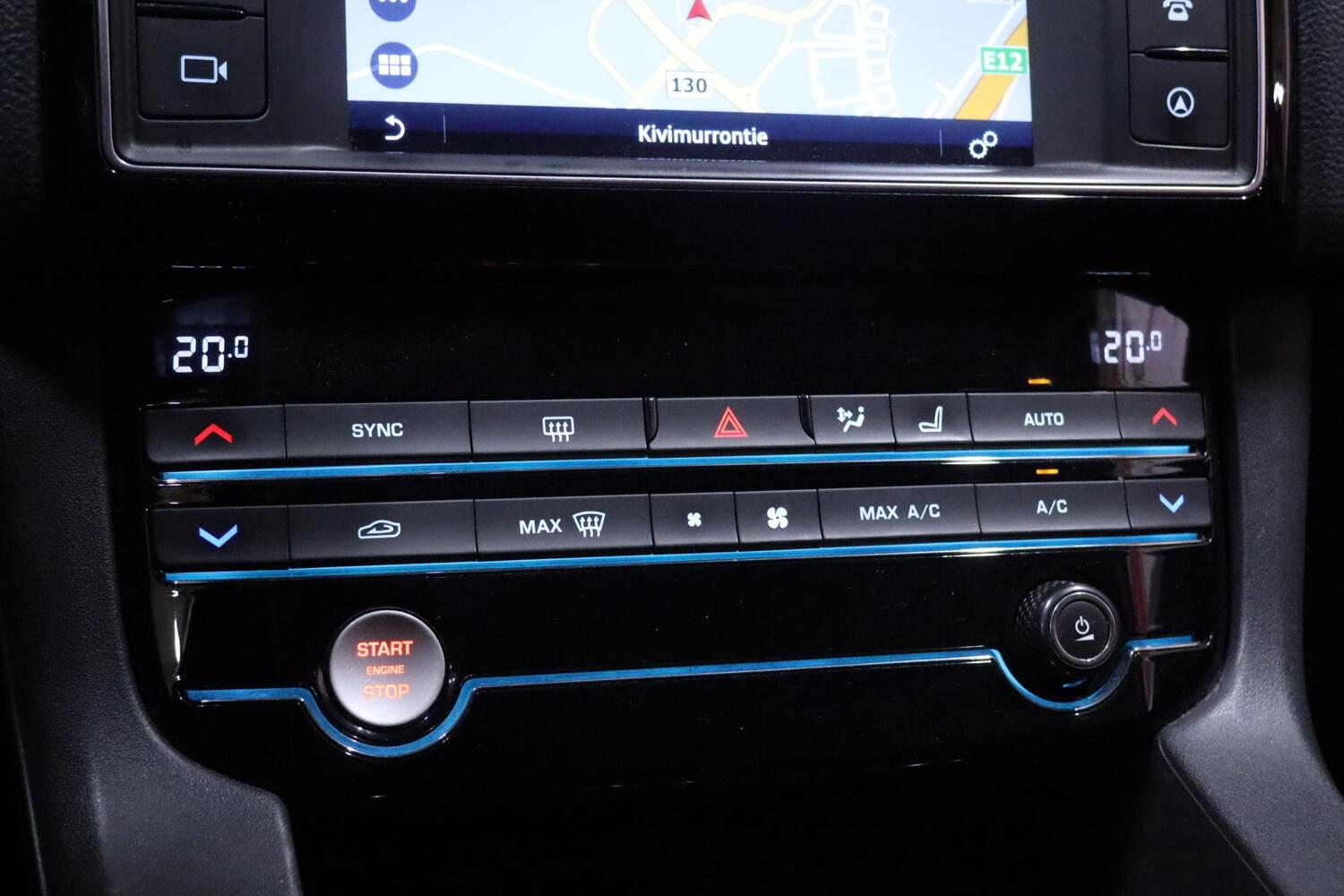 Jaguar F-PACE vaihtoauto