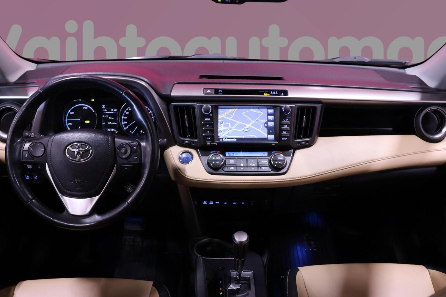 Toyota RAV4 vaihtoauto