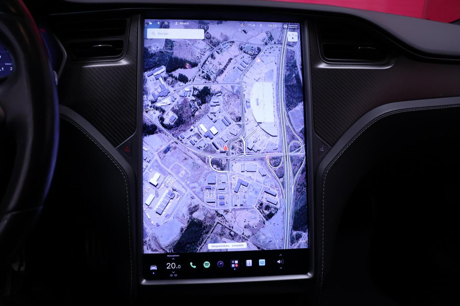 Tesla Model S vaihtoauto