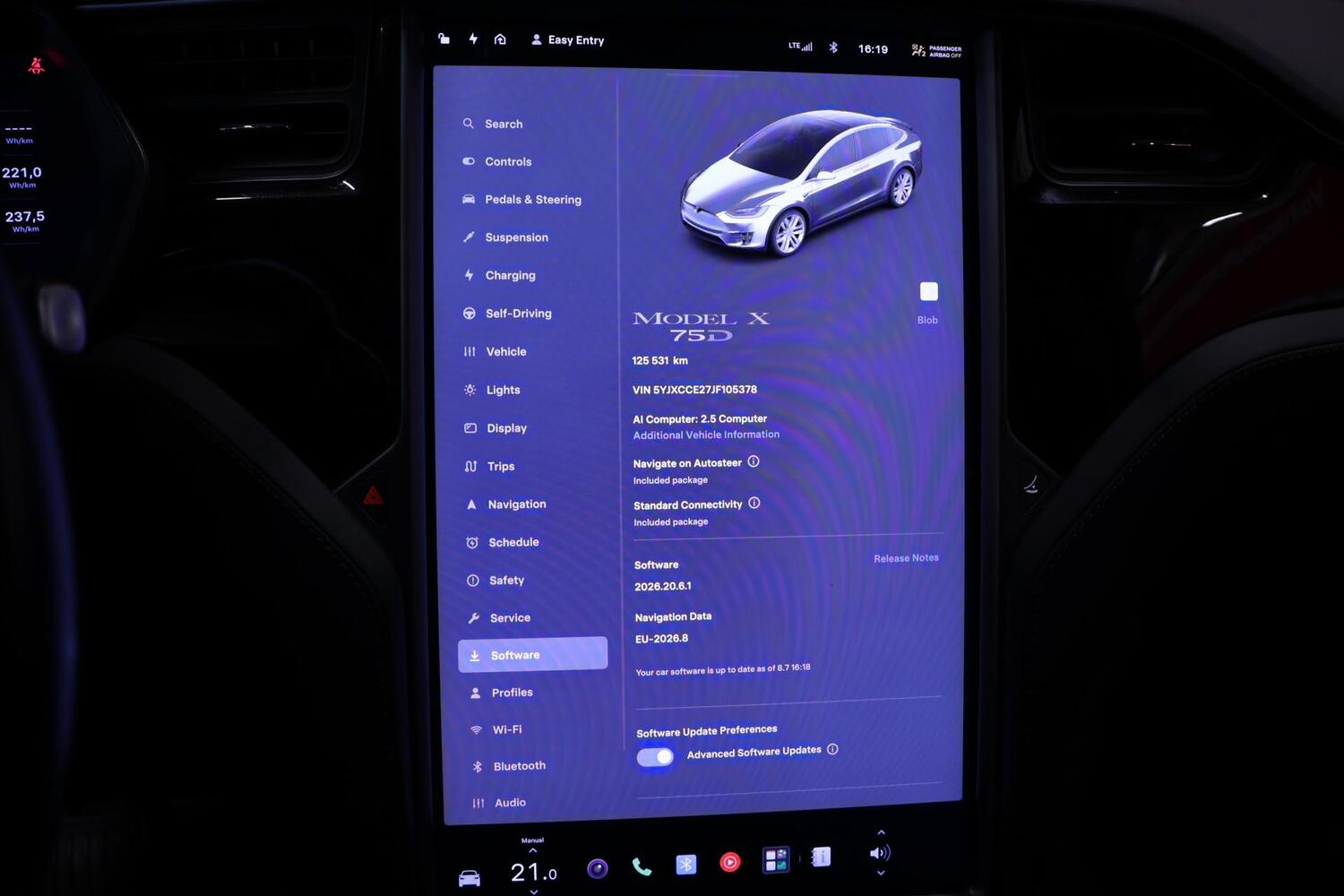 Tesla Model X vaihtoauto
