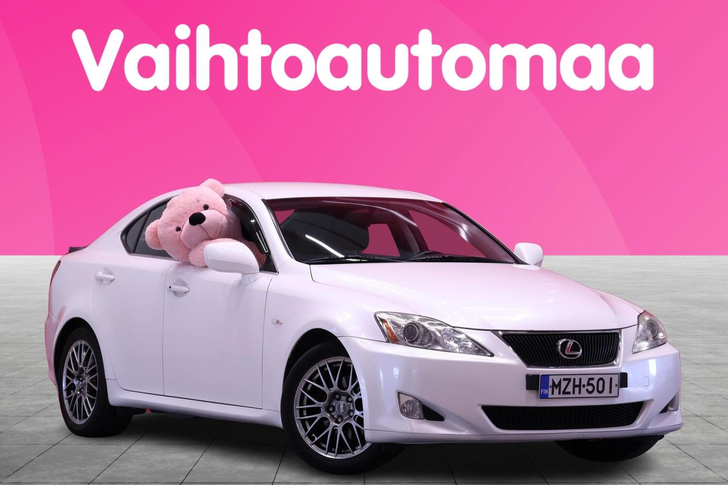 Lexus IS vaihtoauto