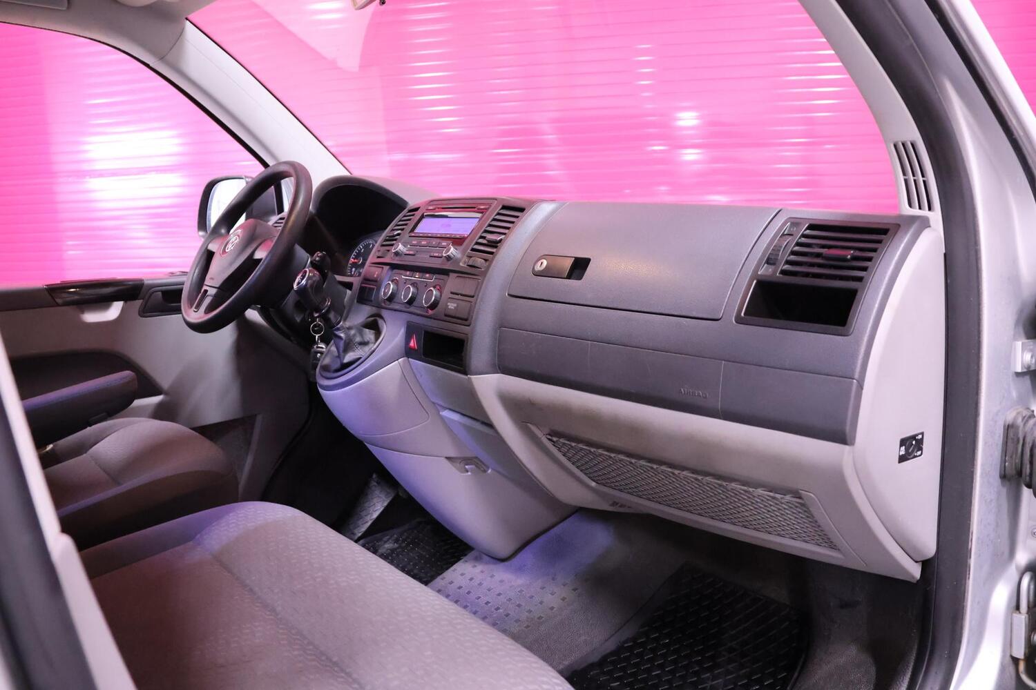 Volkswagen Transporter vaihtoauto