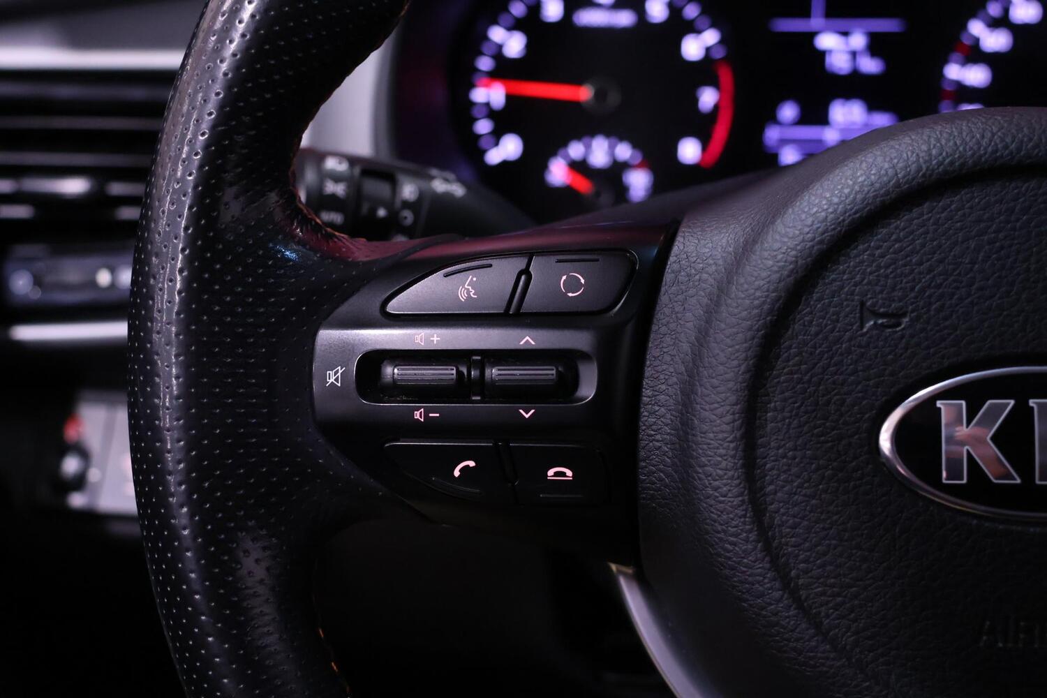 Kia Stonic vaihtoauto