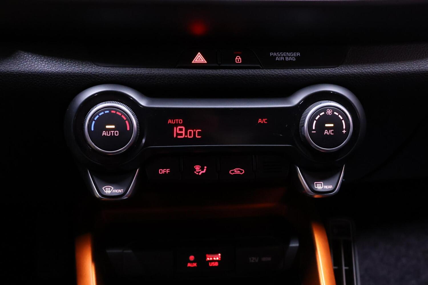 Kia Stonic vaihtoauto