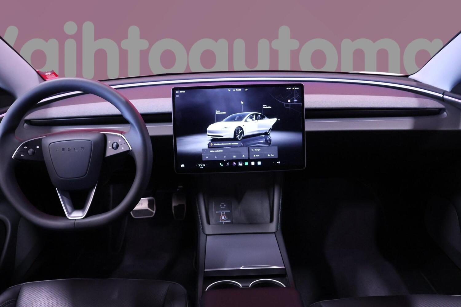 Tesla Model 3 vaihtoauto