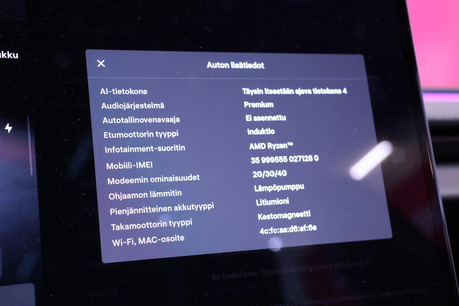 Tesla Model 3 vaihtoauto
