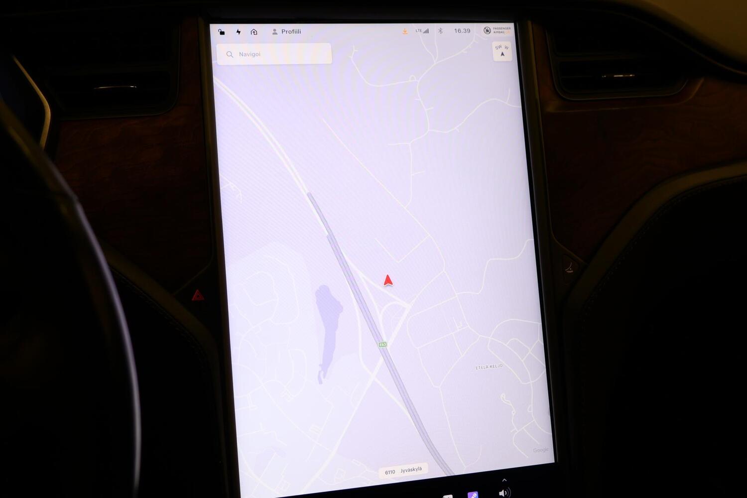 Tesla Model S vaihtoauto