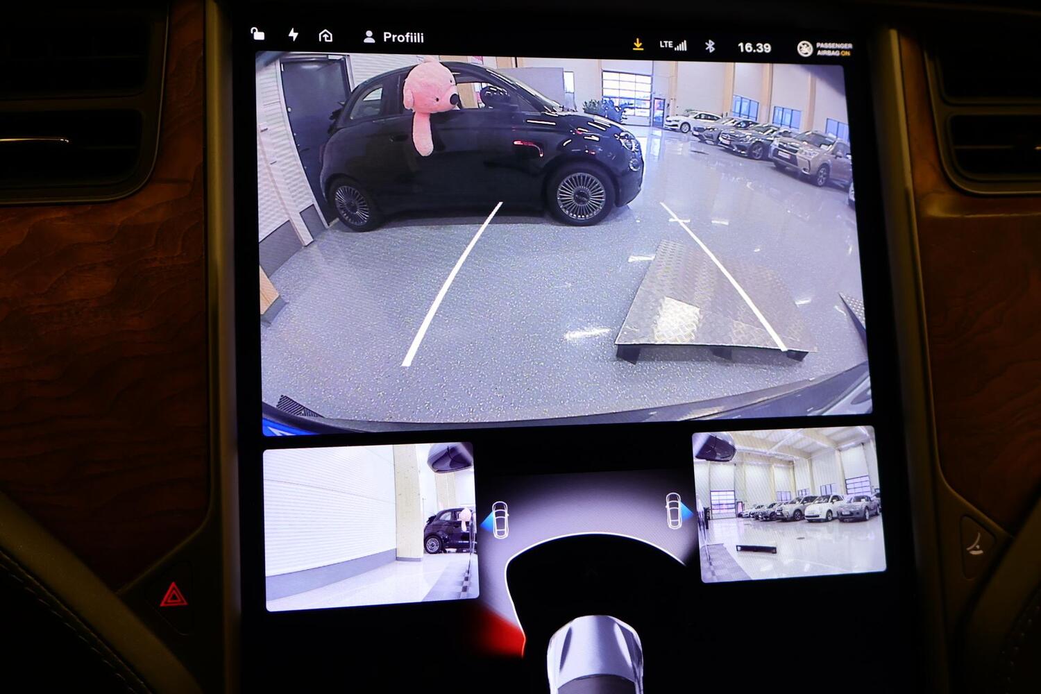 Tesla Model S vaihtoauto