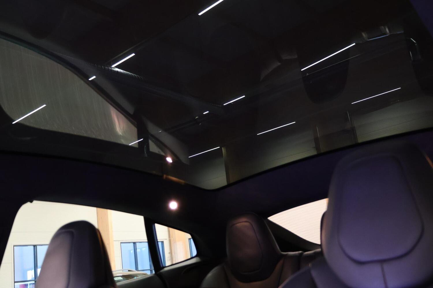 Tesla Model S vaihtoauto