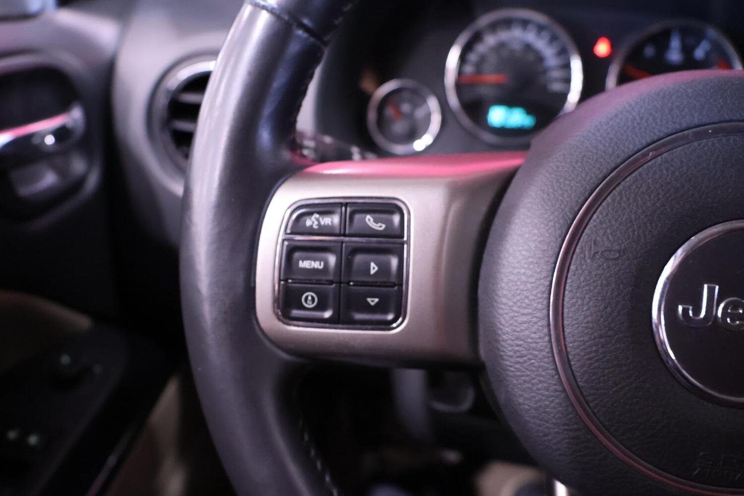 Jeep Compass vaihtoauto