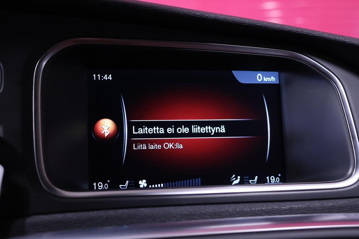 Volvo V40 Cross Country vaihtoauto