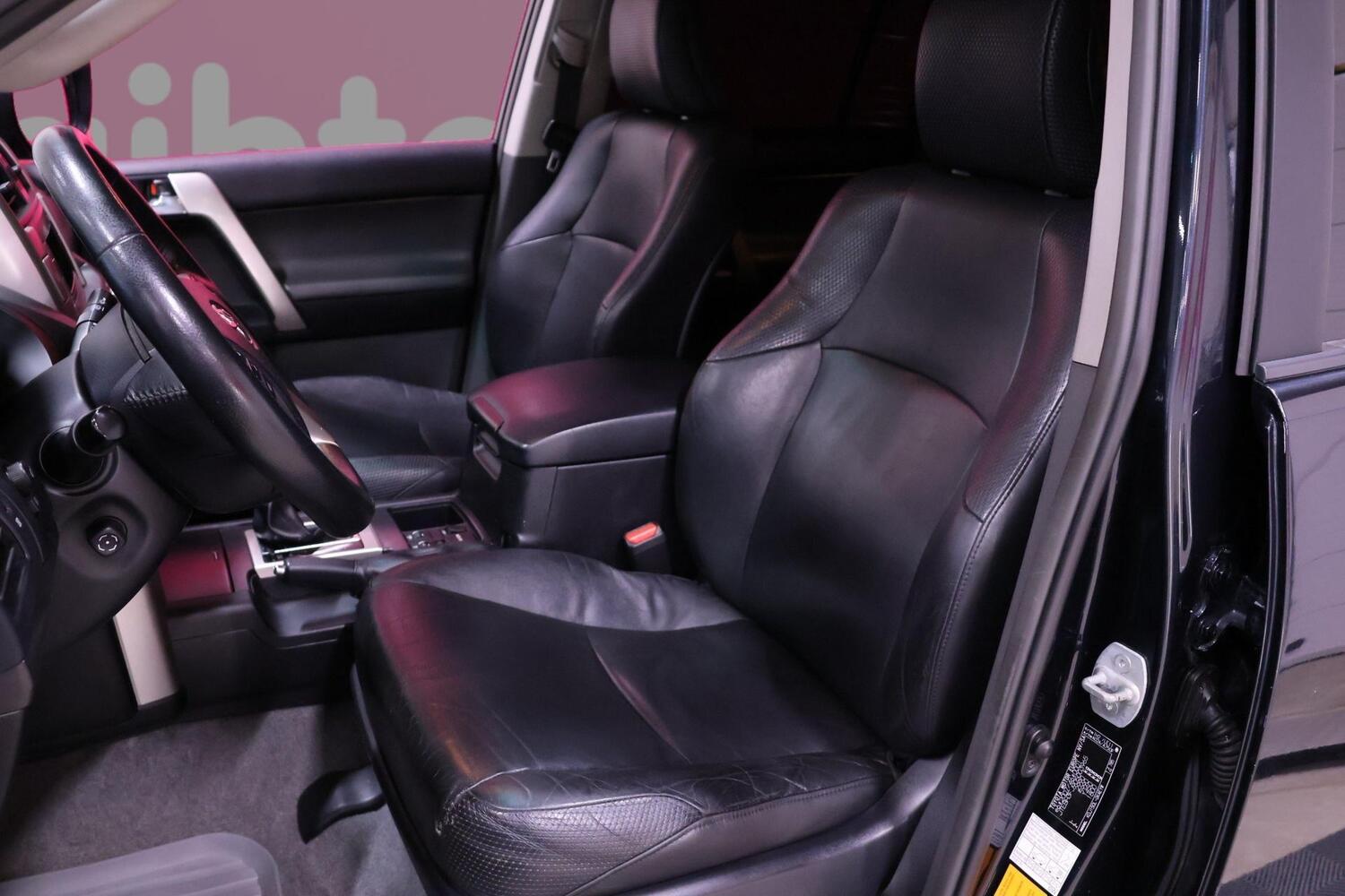 Toyota Land Cruiser vaihtoauto