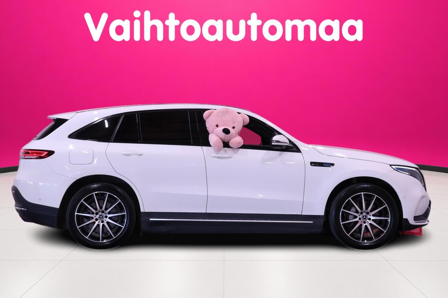 Mercedes-Benz EQC vaihtoauto