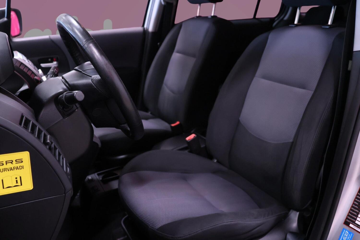 Mazda 5 vaihtoauto