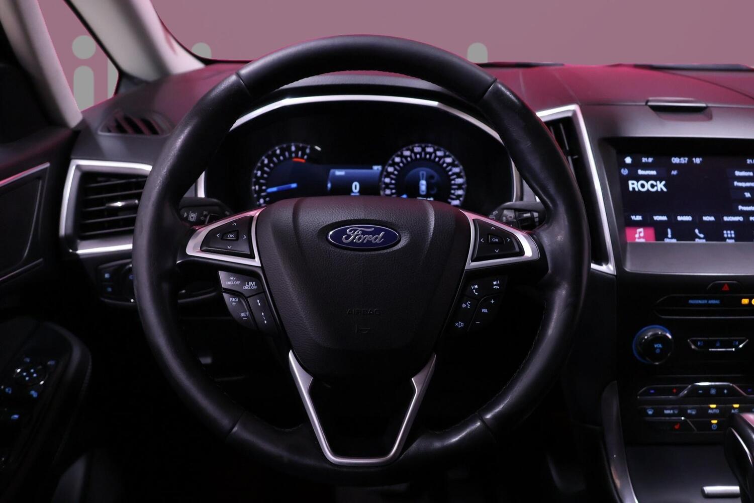 Ford S-MAX vaihtoauto