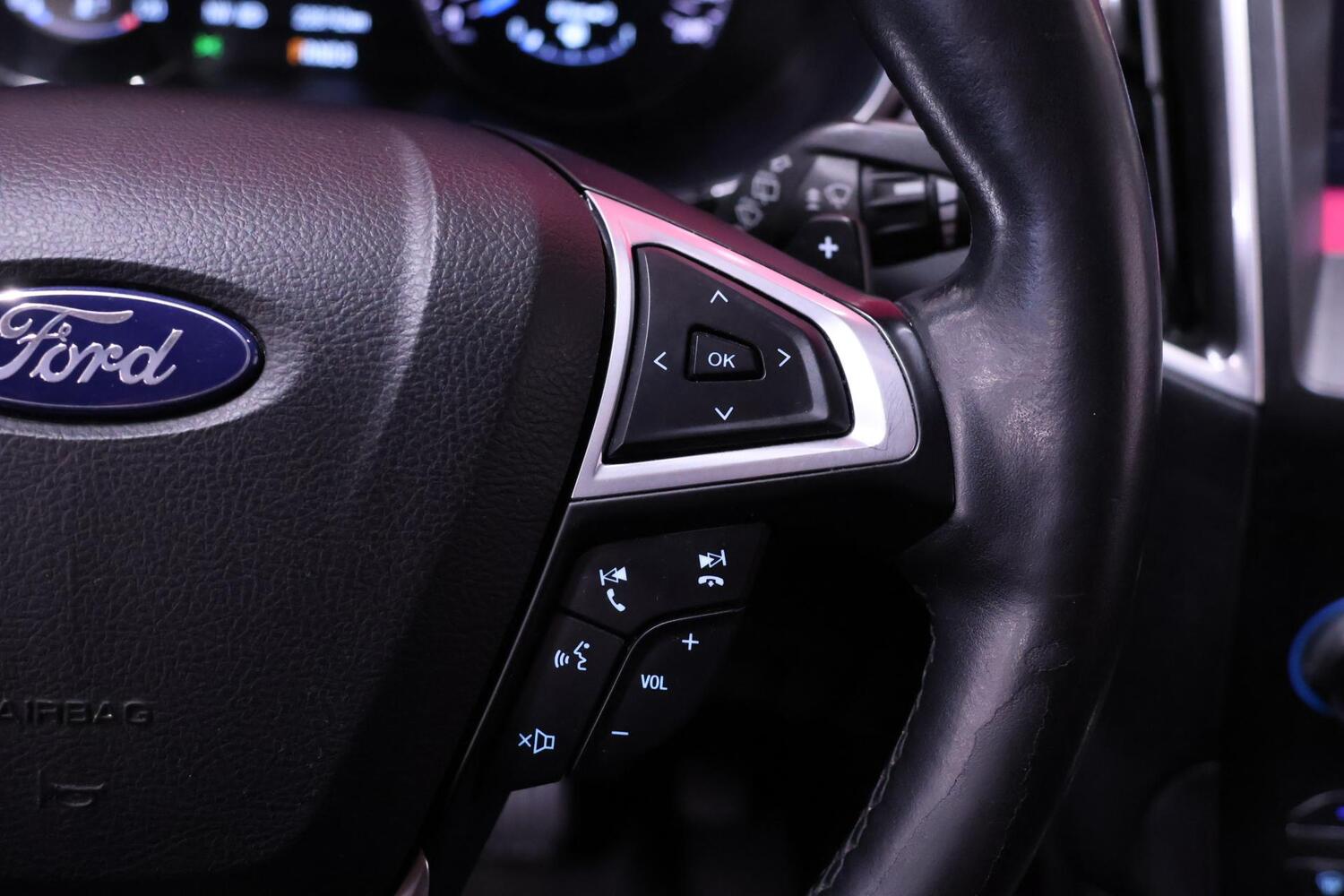 Ford S-MAX vaihtoauto