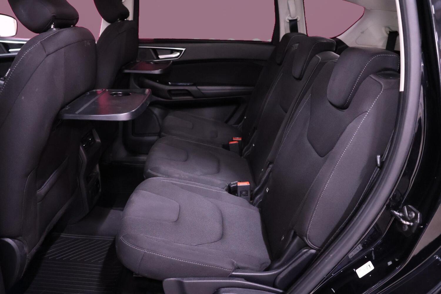 Ford S-MAX vaihtoauto