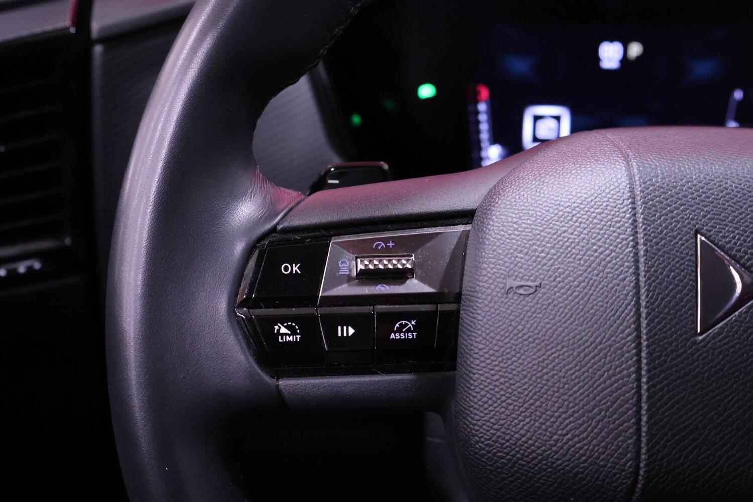 DS 4 vaihtoauto