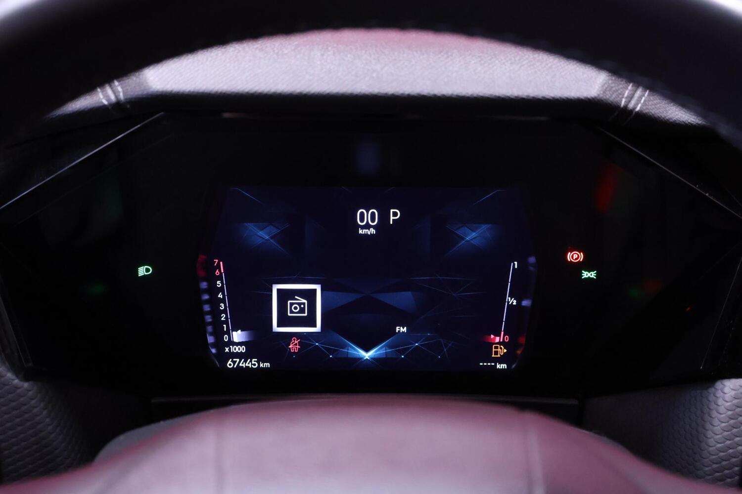 DS 4 vaihtoauto