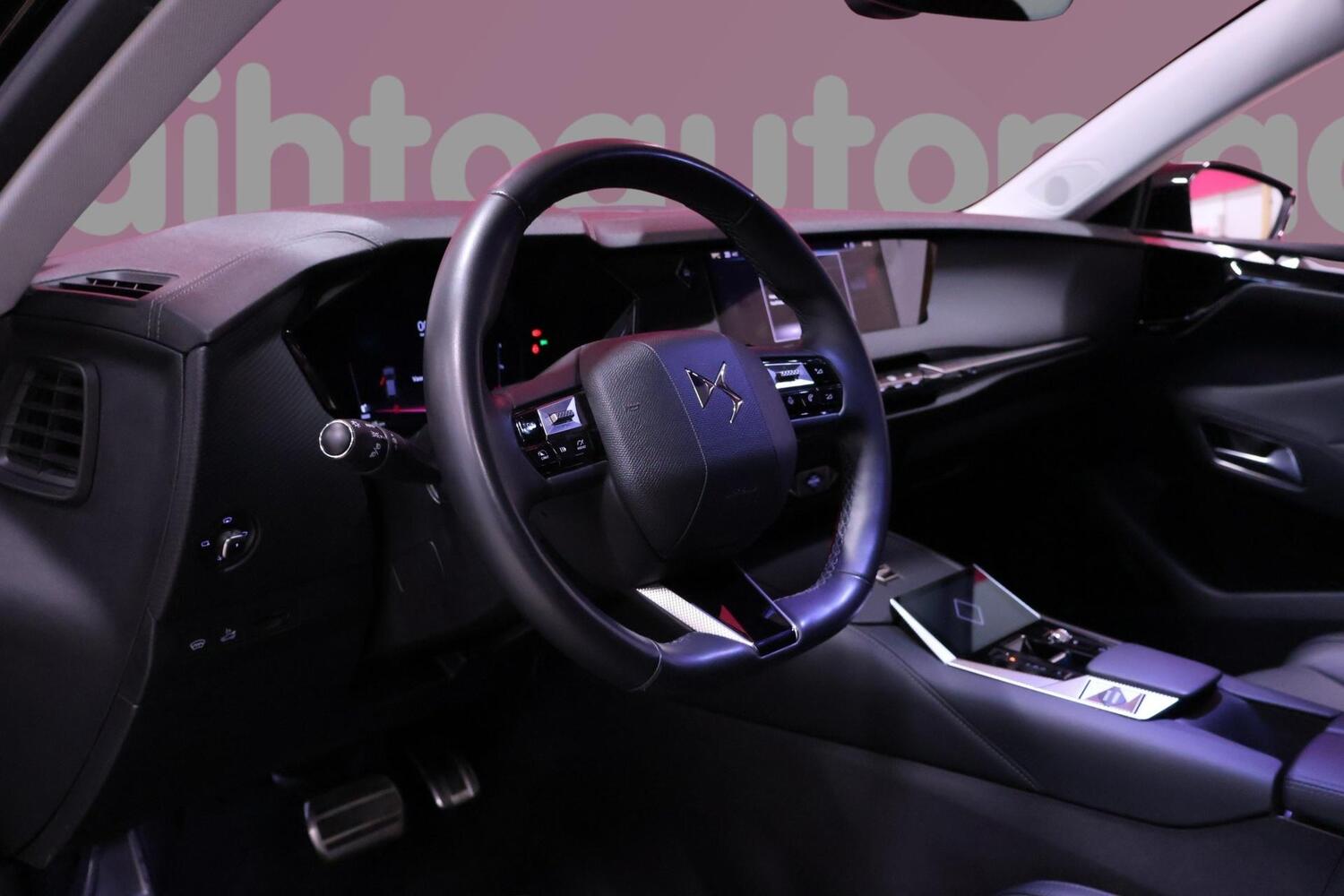 DS 4 vaihtoauto