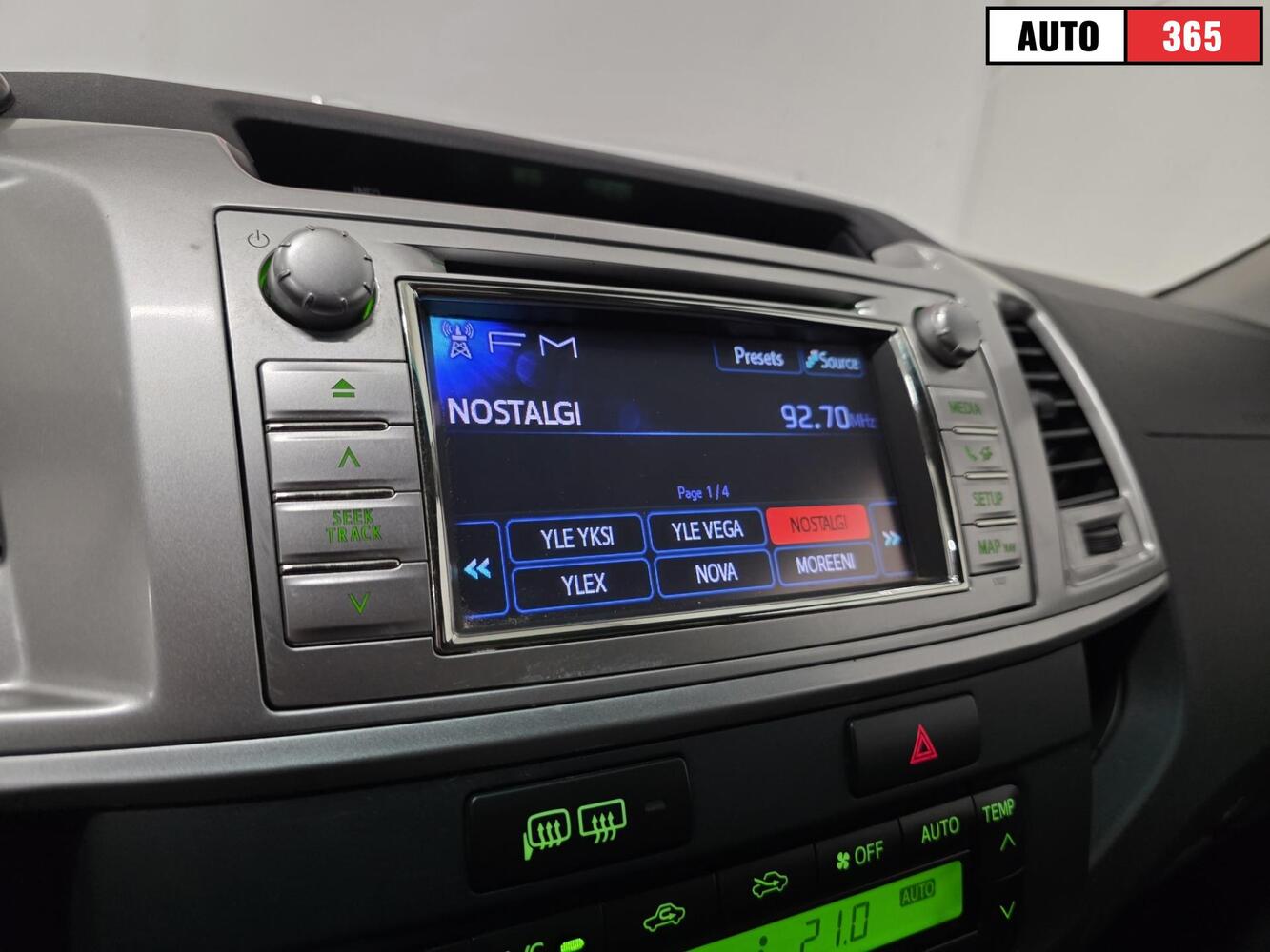 Toyota Hilux vaihtoauto