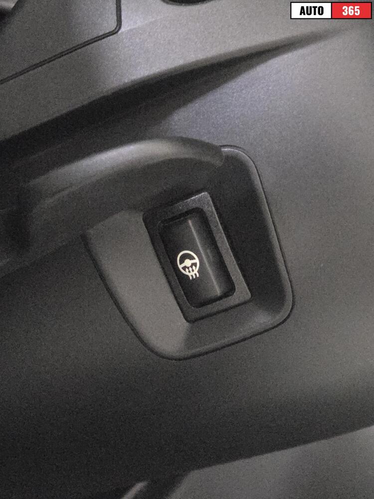 BMW M4 vaihtoauto