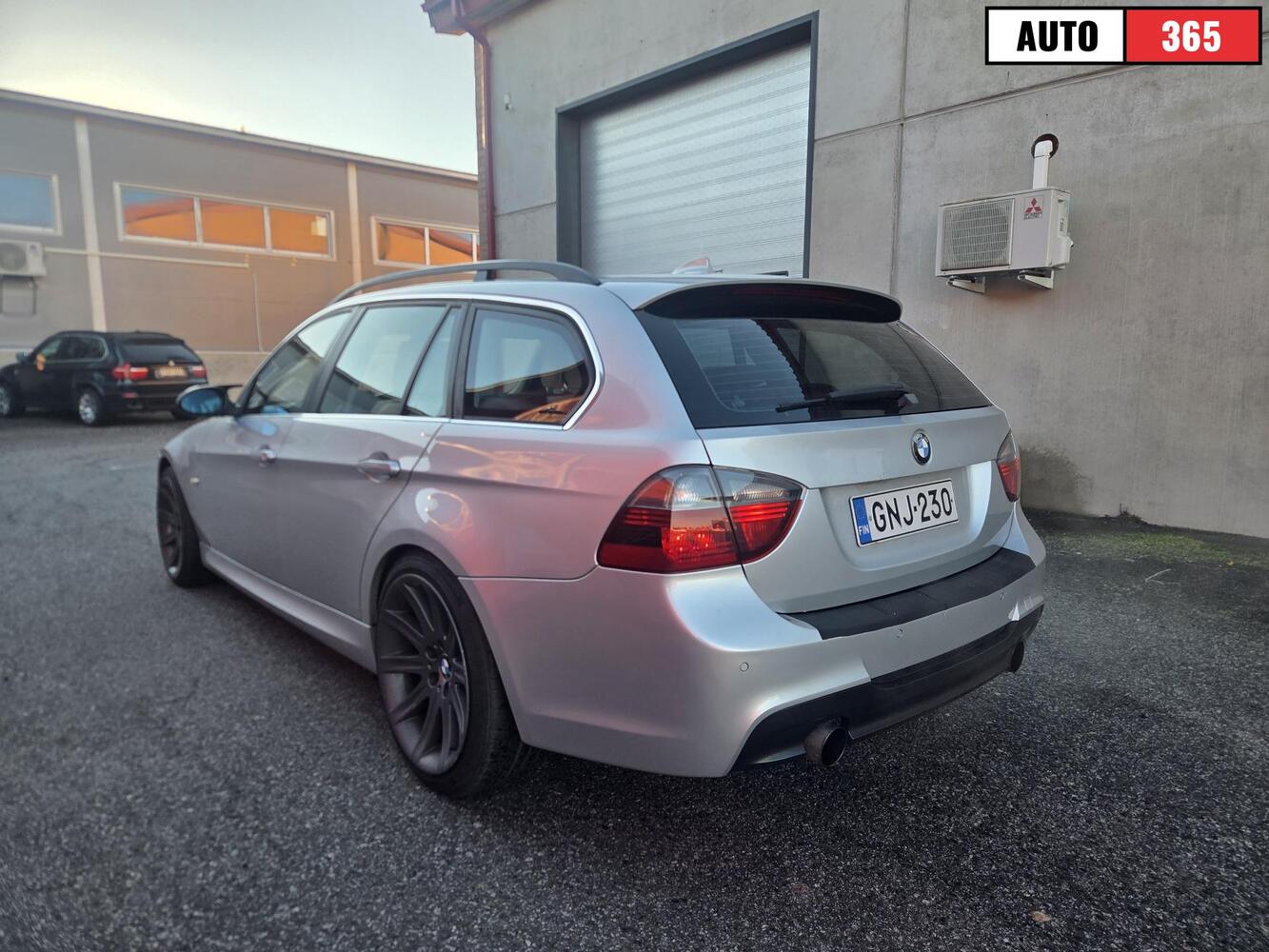 BMW 335 vaihtoauto
