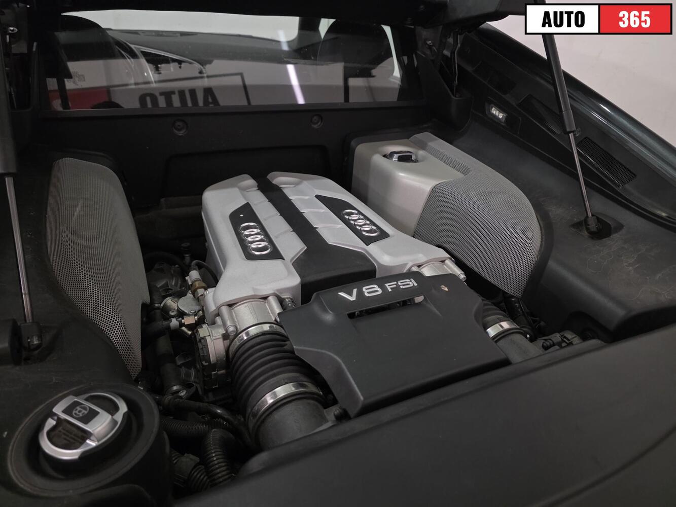 Audi R8 vaihtoauto
