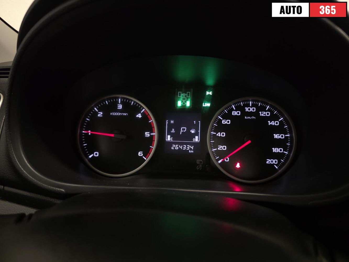 Mitsubishi L200 vaihtoauto