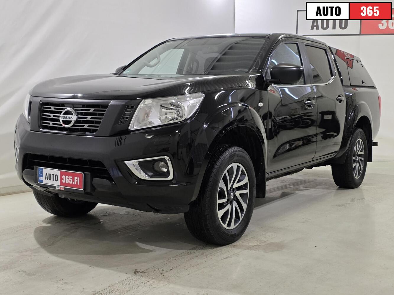 Nissan Navara vaihtoauto
