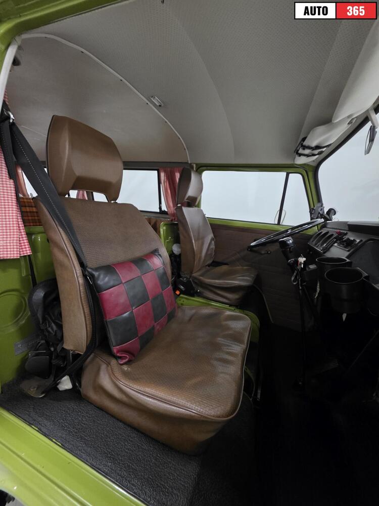 Volkswagen Kleinbus vaihtoauto