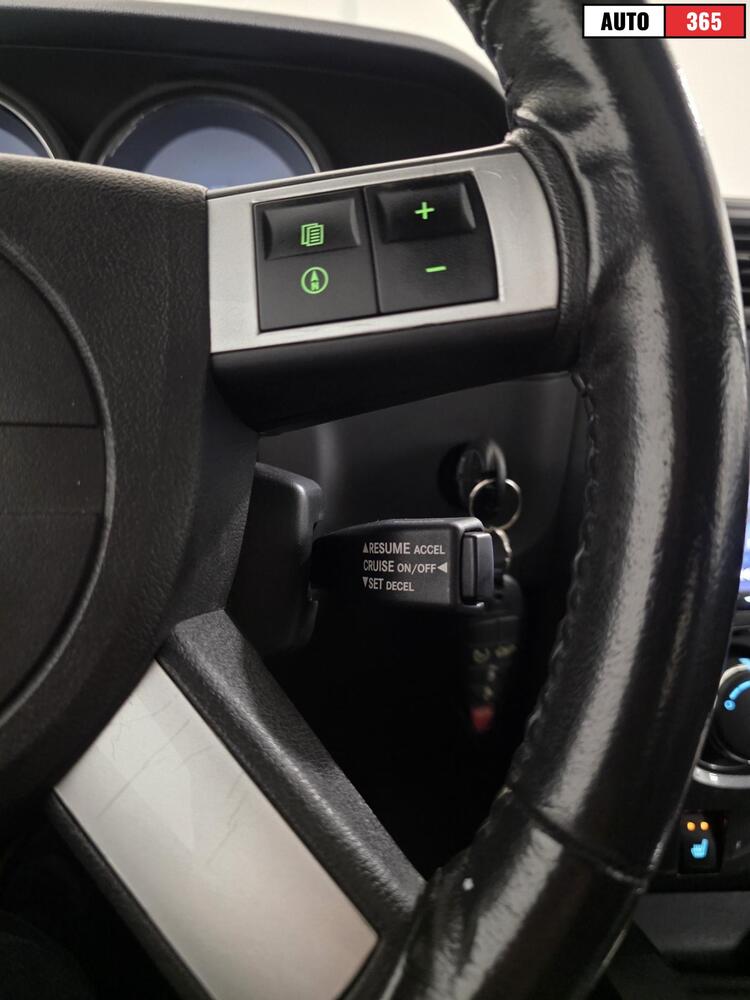 Dodge Challenger vaihtoauto