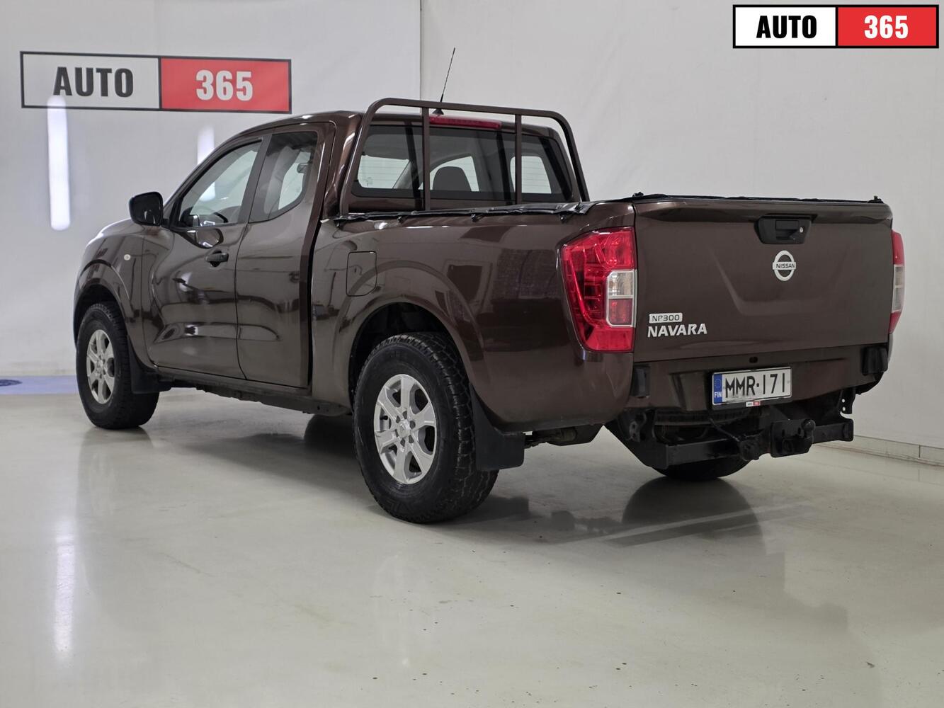 Nissan Navara vaihtoauto