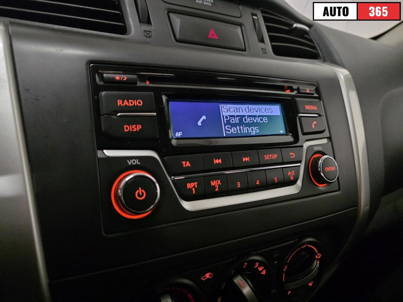 Nissan Navara vaihtoauto