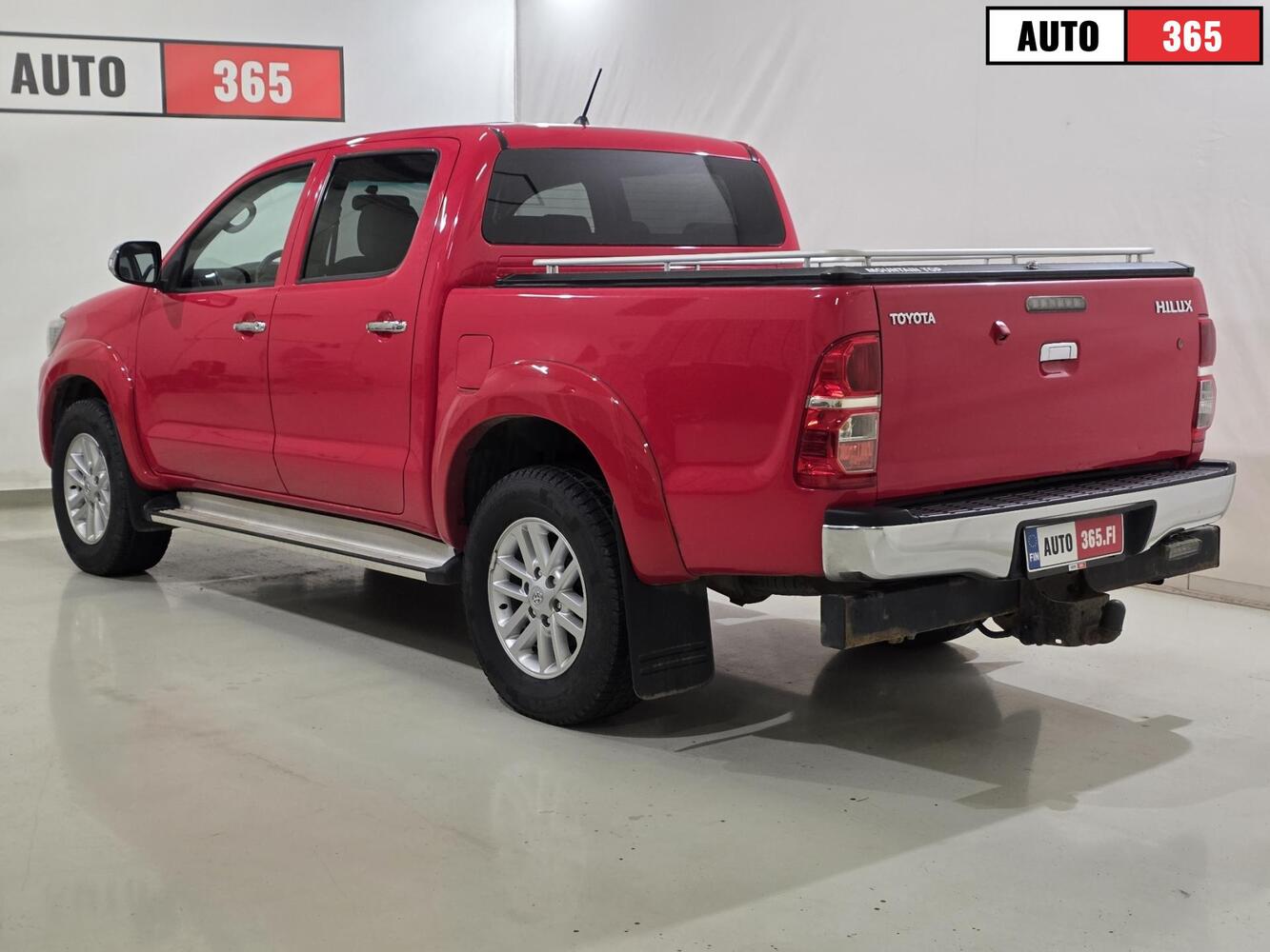 Toyota Hilux vaihtoauto