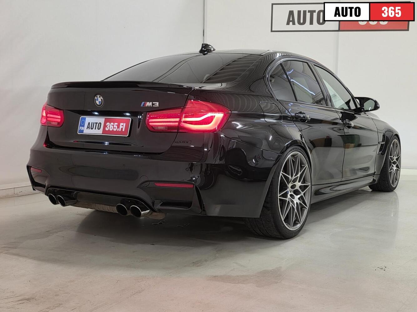 BMW M3 vaihtoauto