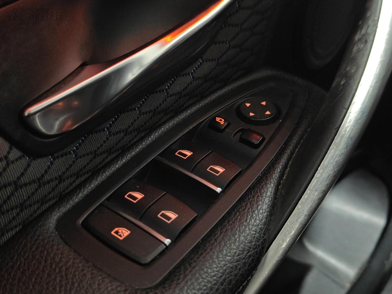 BMW 330 vaihtoauto