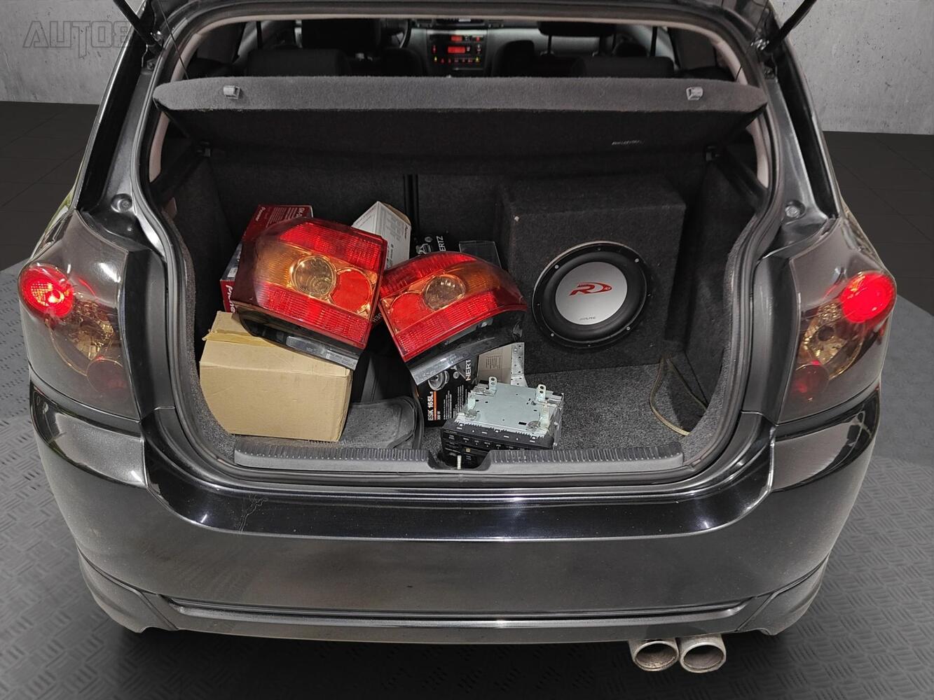 Toyota Corolla vaihtoauto