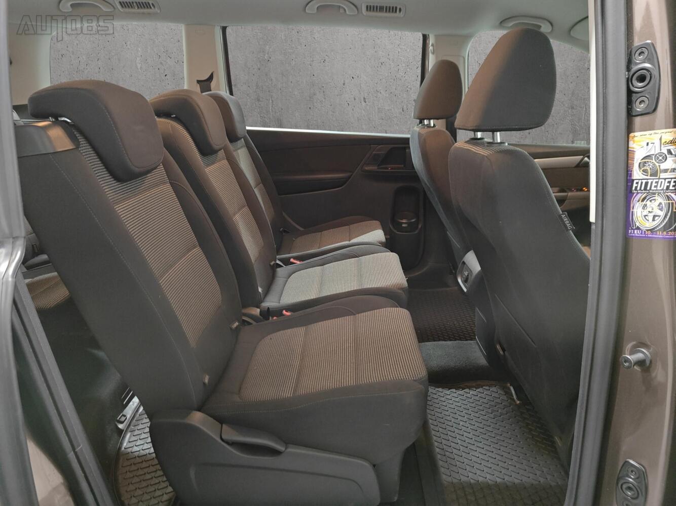 Volkswagen Sharan vaihtoauto