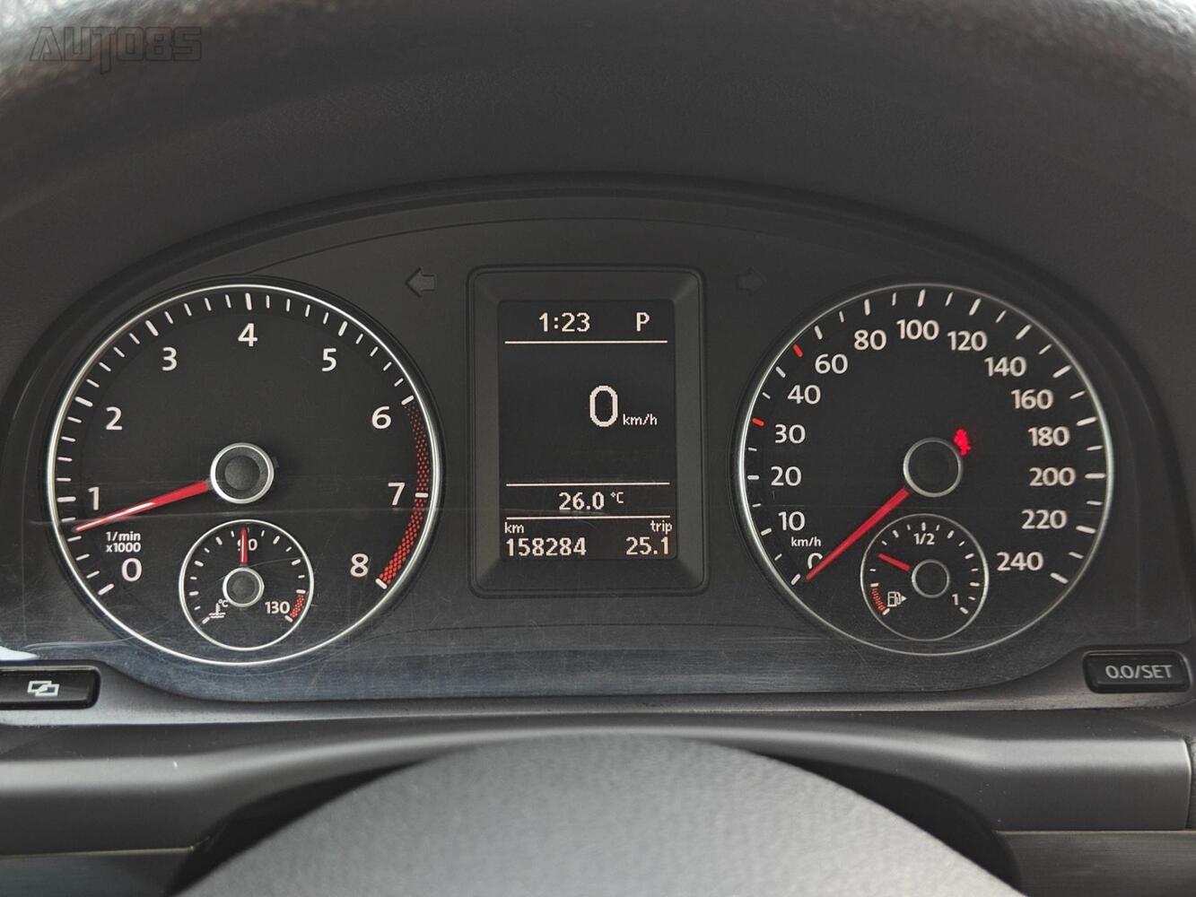 Volkswagen Touran vaihtoauto