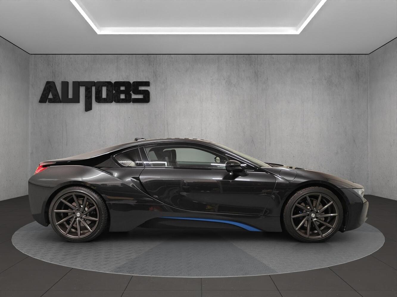 BMW i8 vaihtoauto